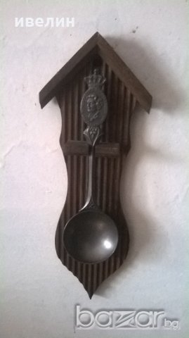 декорация за стена