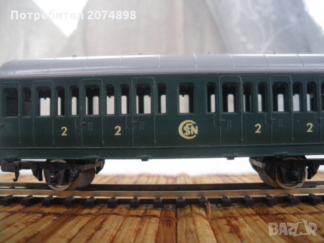Двуосен пътнически вагон, стандарт НО 1:87, снимка 1 - Колекции - 23826945