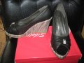 Обувки платформи, снимка 1 - Сандали - 14083748