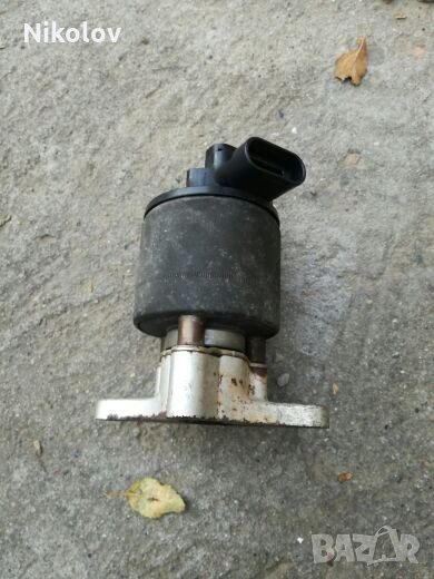 ЕГР-Клапан за Citroen Xsara Picasso 1.8, снимка 1