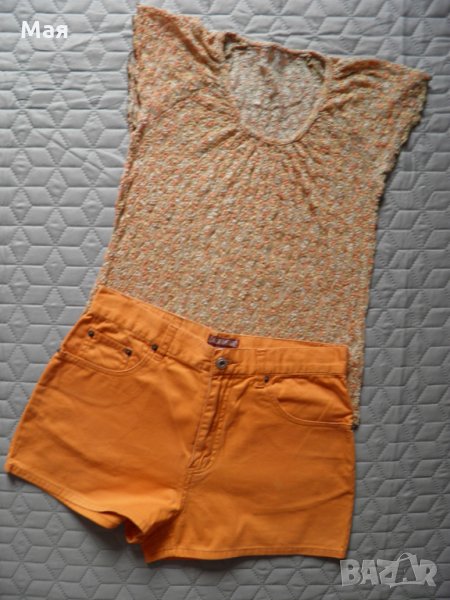 Дамски сет блузка с къс ръкав и къси панталонки, снимка 1