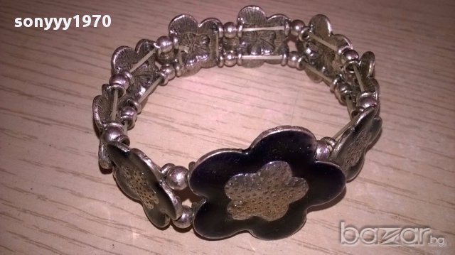 Ретро колекиция масивна гривна-внос швеицария, снимка 5 - Антикварни и старинни предмети - 17361445