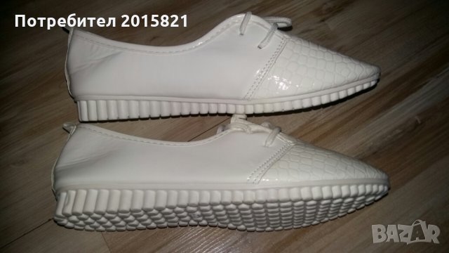 Обувки бели , снимка 1