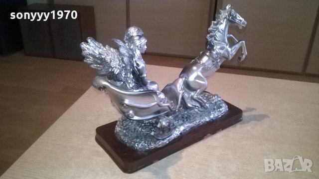 кон с младоженци-красива тежка фигура-32х23х12см, снимка 14 - Антикварни и старинни предмети - 24715471