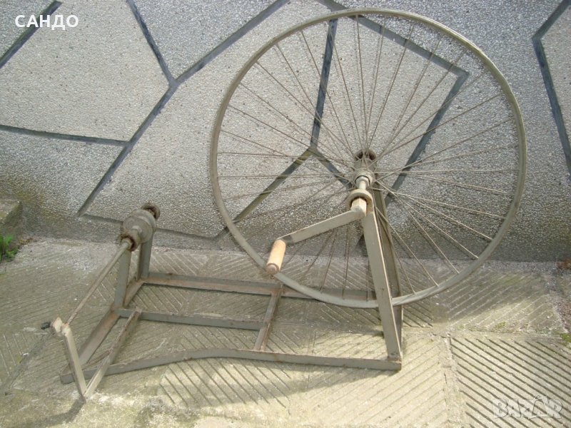 Чекрък за предене и пренамотаване на прежда, снимка 1