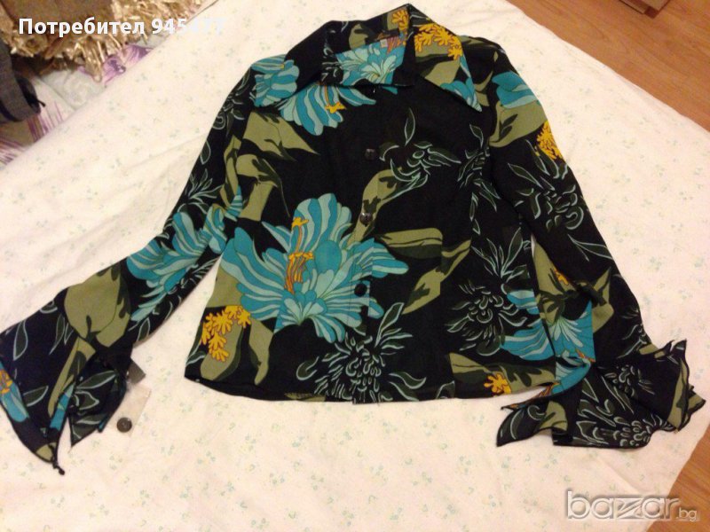 Черна риза със синьо - зелени цветя, снимка 1