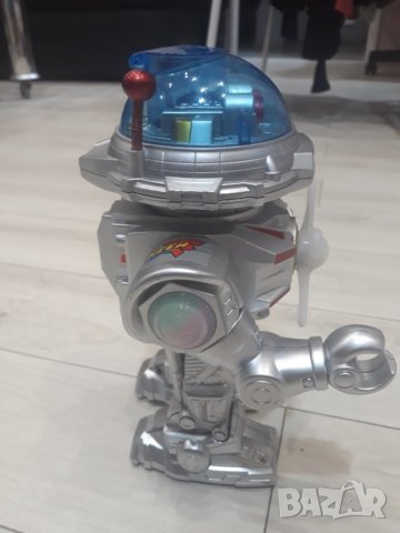 Детско интерактовно роботче вървящо светещо узвучено, снимка 3 - Електрически играчки - 24456420