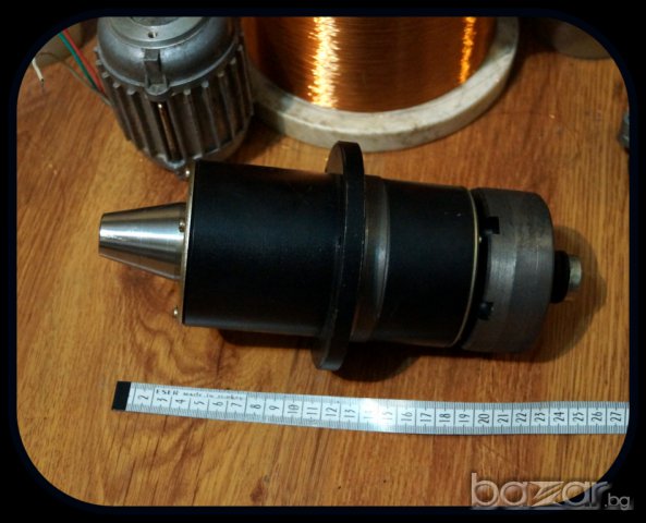 ос вал с конусен присъединител на прецизни лагери