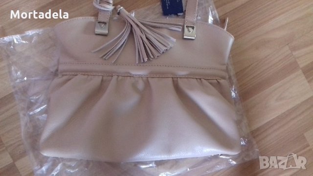  Дамска чанта естествена кожа нова цвят пудра, снимка 1 - Чанти - 21550232