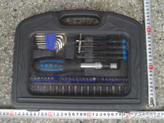 Отвертка с накрайници комплект, снимка 4 - Отвертки - 7664160