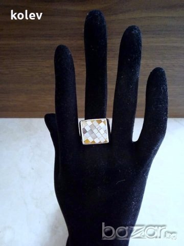  Единична бройка!Сребърен пръстен със седеф, отворен размер №53-56, снимка 2 - Пръстени - 19800218