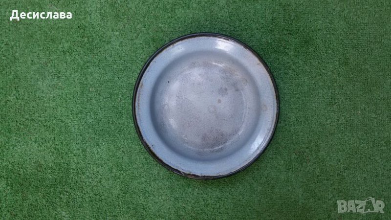 Ретро  желязна чиния 1975 година , снимка 1