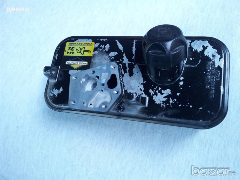 резервоар за BRIGGS & STRATTON - двигател четиритактов, снимка 1