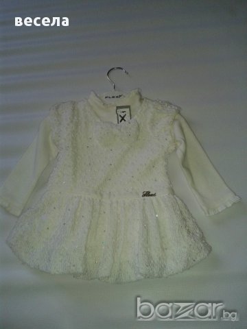 Детска рокля, сукман с блуза, цвят шампанско памучна бродерия, снимка 1 - Бебешки рокли - 9514801