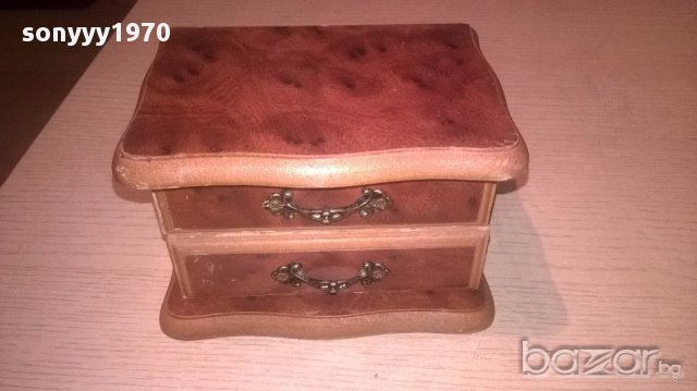 Ретро кутия за бижута-14х10х9см-внос швеицария, снимка 2 - Антикварни и старинни предмети - 16798699