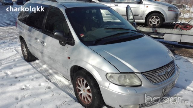 продавам крайслер вояджер на части 2,5