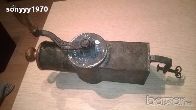Universal-ретро мелница за орехи/ядки-45/30/12см, снимка 9 - Антикварни и старинни предмети - 16008823