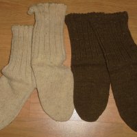 Вълнени чорапи и терлици домашно плетени от 100 % истинска вълна, снимка 1 - Спортна екипировка - 21073013