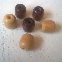 мъниста дървени топчета 2 цвята. размер 10х12 мм, снимка 2 - Антикварни и старинни предмети - 25790250