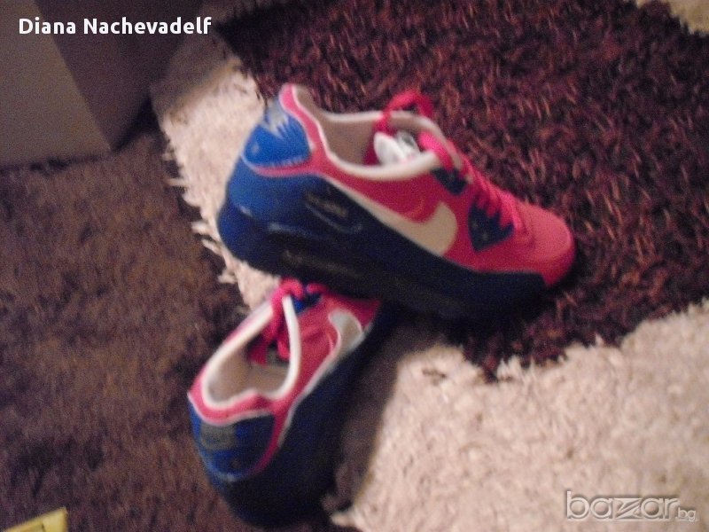 дамски маратонки НИКЕ, снимка 1