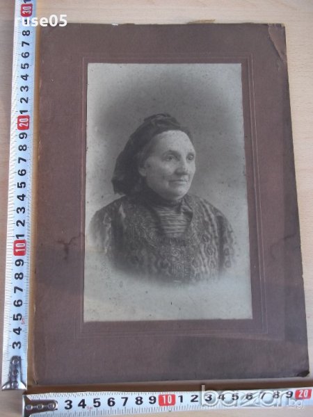 Снимка на достолепна госпожа стара, снимка 1