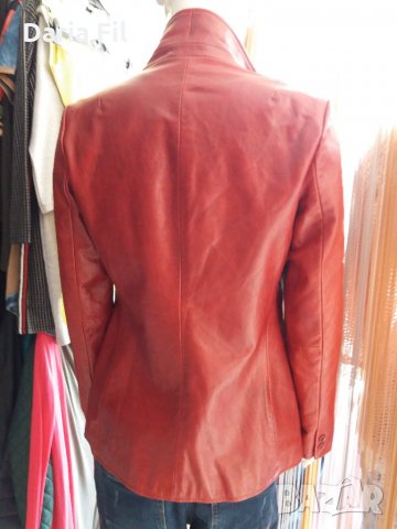 РАЗПРОДАЖБА Червено сако от естествена кожа , снимка 2 - Сака - 26136861