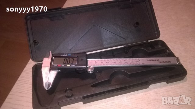 Дигитален шублер 24см-нов с кутия