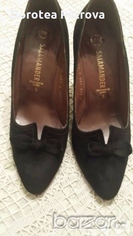 Обувки от естествен велур “Саламандер“, черни, снимка 1 - Дамски обувки на ток - 19944291