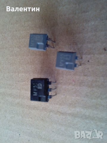 SMY52 -    Полеви транзистор MOSFET-P  channel