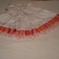 Нова детска пола в бяло размер 116, снимка 2 - Детски рокли и поли - 14951740