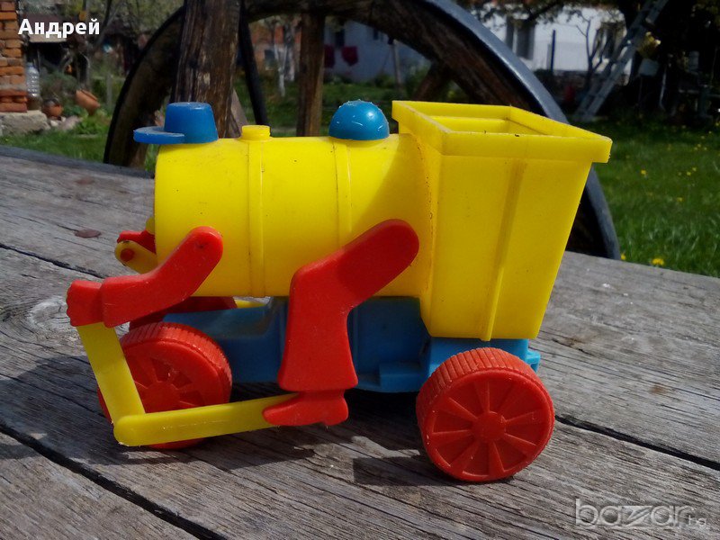 Играчка влакче, снимка 1