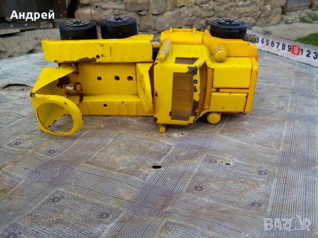Старо метално камионче, снимка 5 - Антикварни и старинни предмети - 22510198