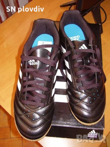 Оригинални Нови Adidas  ,39.3номер, снимка 1 - Детски маратонки - 23244969