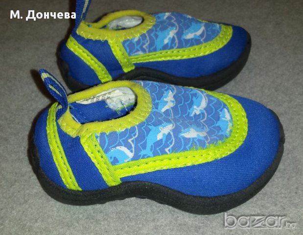 Неопренови плажни обувчици №18, снимка 1 - Детски сандали и чехли - 9776685