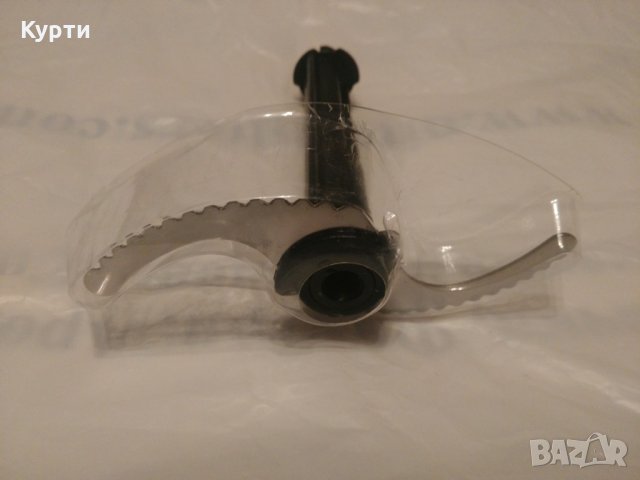 Назъбен нож за трошене на лед за пасатори Philips - CRP215, снимка 1 - Чопъри и пасатори - 24174042