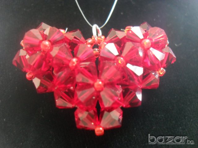 Сърце с кристали Сваровски 002, снимка 8 - Колиета, медальони, синджири - 7419570
