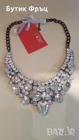 Колие елият бели кристали, снимка 2 - Колиета, медальони, синджири - 23547205