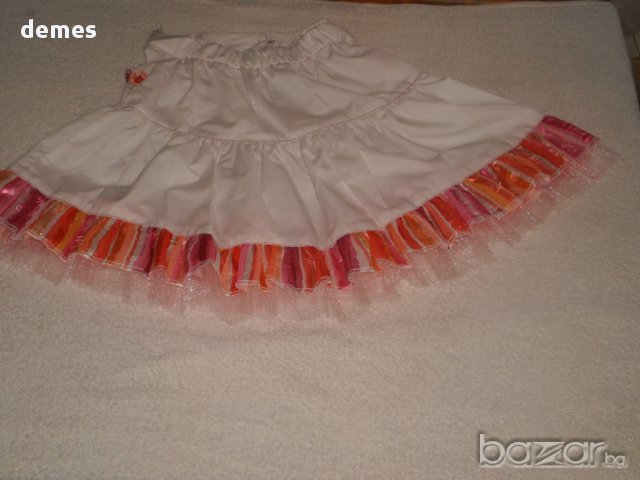 Нова детска пола в бяло размер 116, снимка 2 - Детски рокли и поли - 14951740