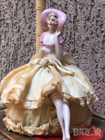 Порцеланова кукла-1, снимка 4 - Антикварни и старинни предмети - 24222418