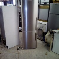 Хладилник с фризер Либхер Комфорт НА ЧАСТИ!!, снимка 1 - Хладилници - 25232403