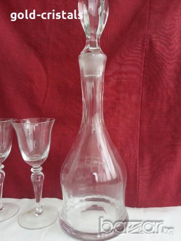 кристална гарафа и 3бр чаши, снимка 2 - Антикварни и старинни предмети - 19990767