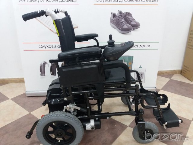 Инвалидна количка с джойстик