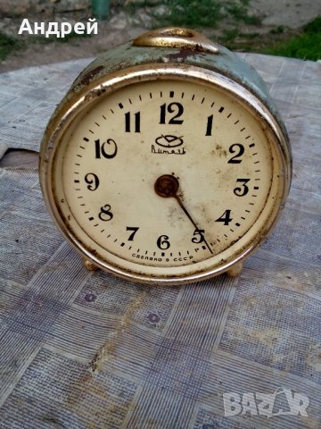 Часовник,Будилник ВИТЯЗ #2, снимка 1 - Антикварни и старинни предмети - 22519719