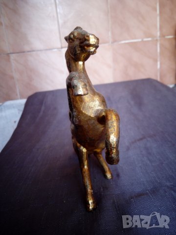 метална статуетка-кон, снимка 2 - Антикварни и старинни предмети - 23042361
