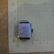 Часовник дамски "ЗАРЯ" ръчен съветски, снимка 3 - Дамски - 8543465