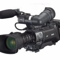 JVC GY-HM700E професионална камера само 218 часа, снимка 1 - Камери - 20028868