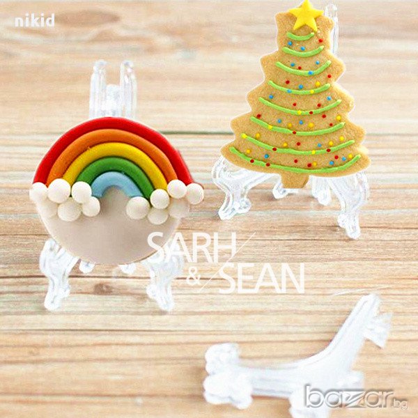 дисплей акрилна стойка стелаж поставка за готови статив чинии фигурки украса и декорация бисквитки  , снимка 1