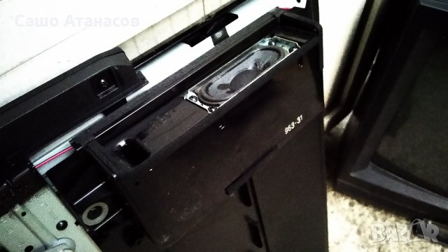 SONY KDL-40R450B със счупена матрица ,1-889-355-12 ,ACDP-085E02, снимка 11 - Части и Платки - 26163595