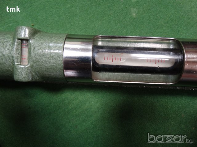 машинен нивелир KINEX 300x300 mm, снимка 7 - Измервателни инструменти - 20574274