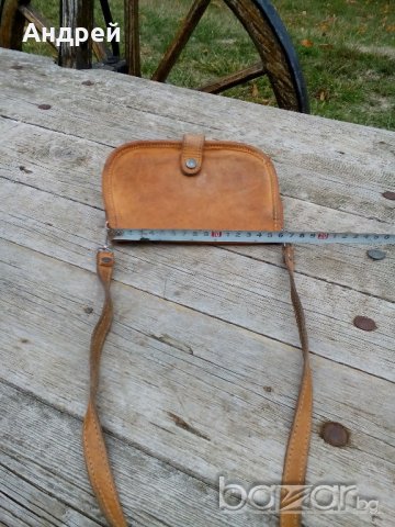 Дамска кожена чанта, снимка 3 - Антикварни и старинни предмети - 19716771